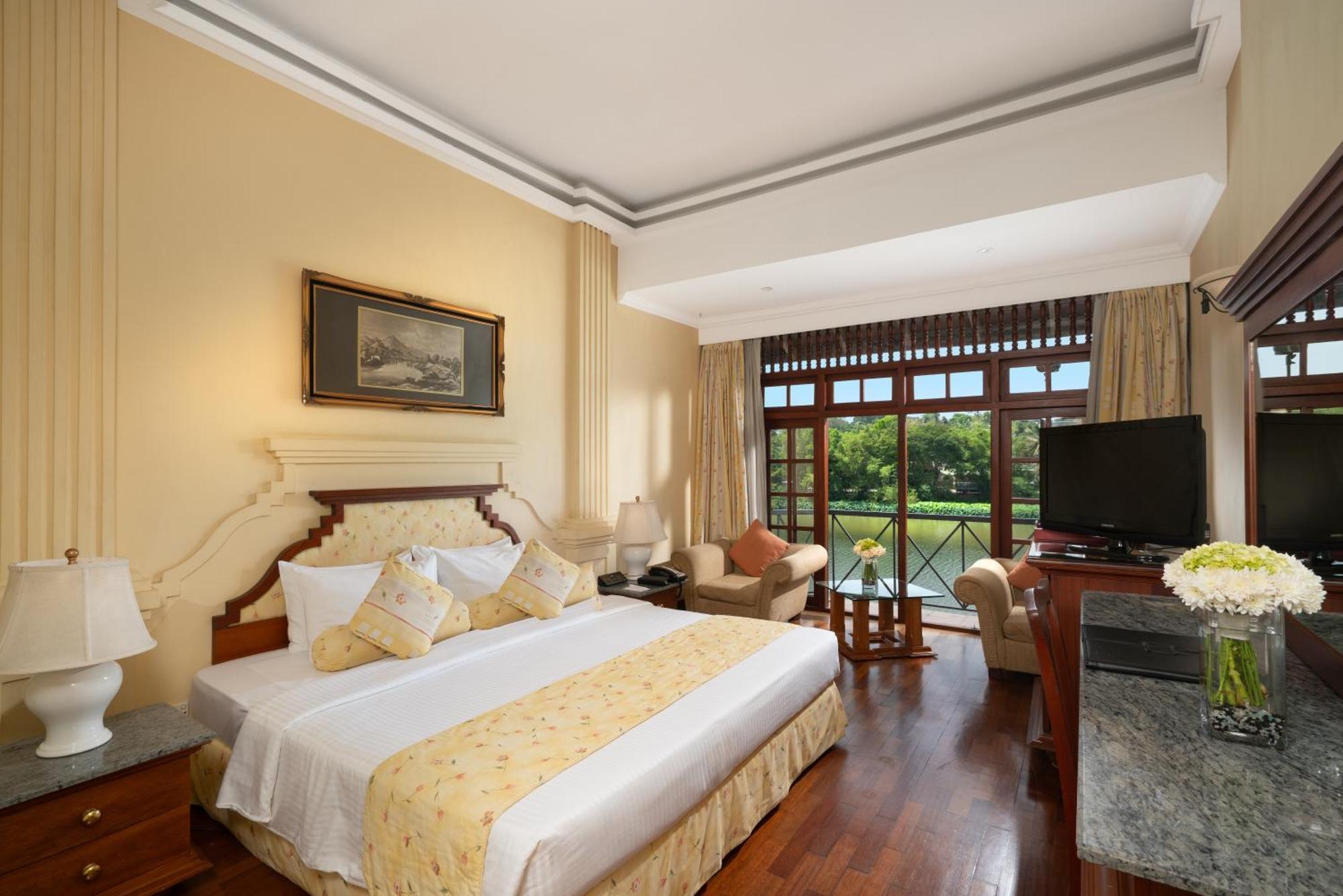 Mahaweli Reach Hotel Канди Екстериор снимка