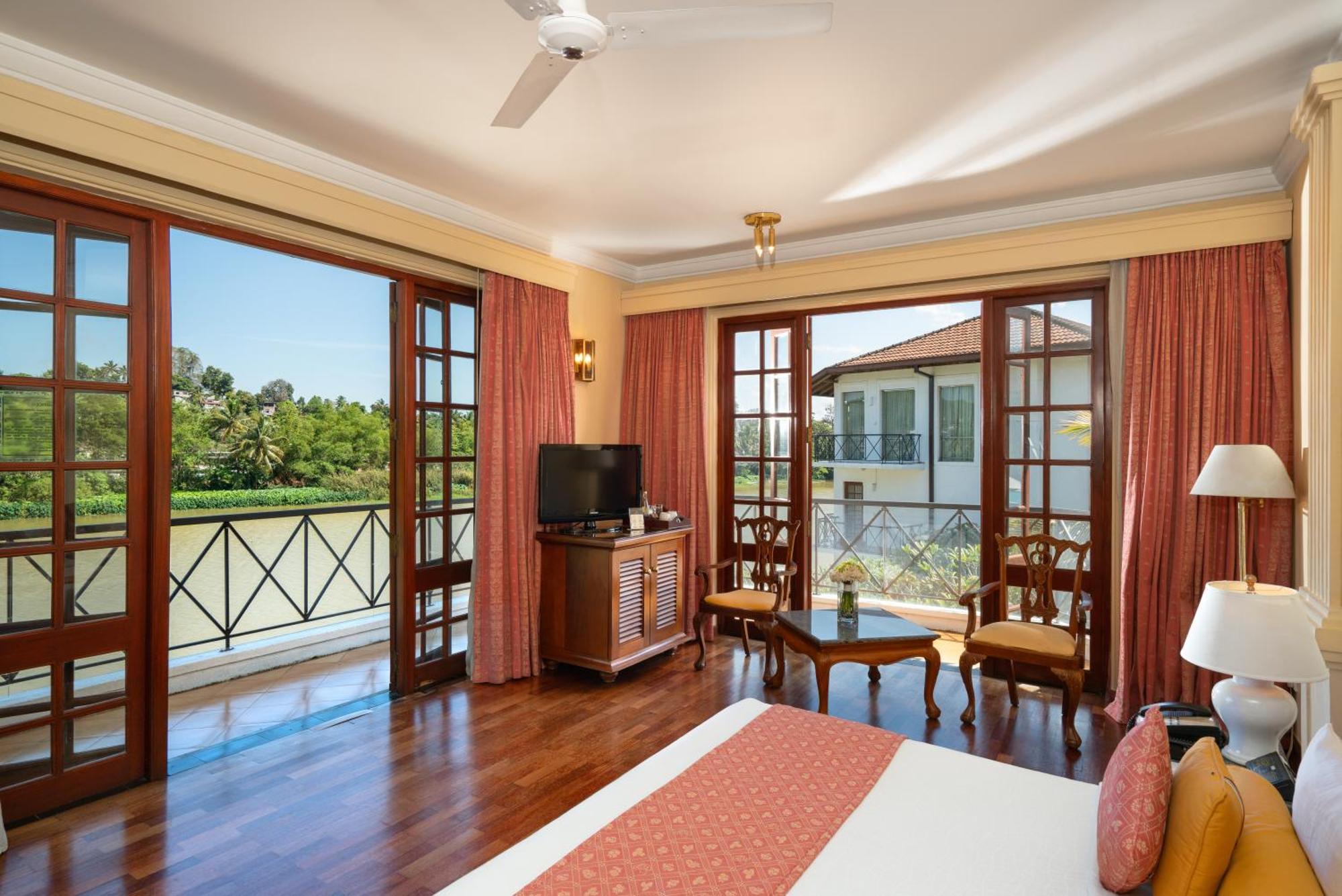 Mahaweli Reach Hotel Канди Екстериор снимка