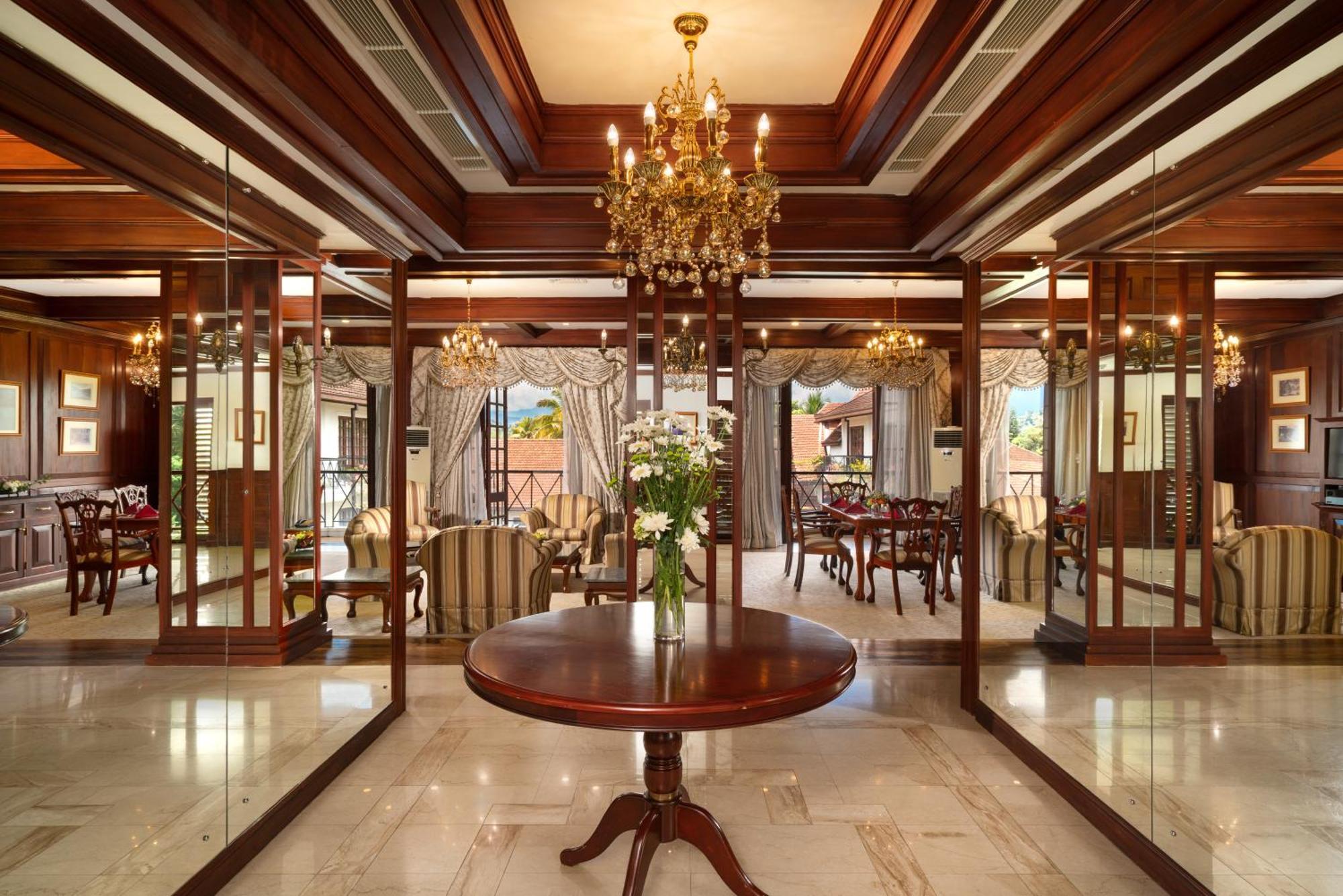 Mahaweli Reach Hotel Канди Екстериор снимка