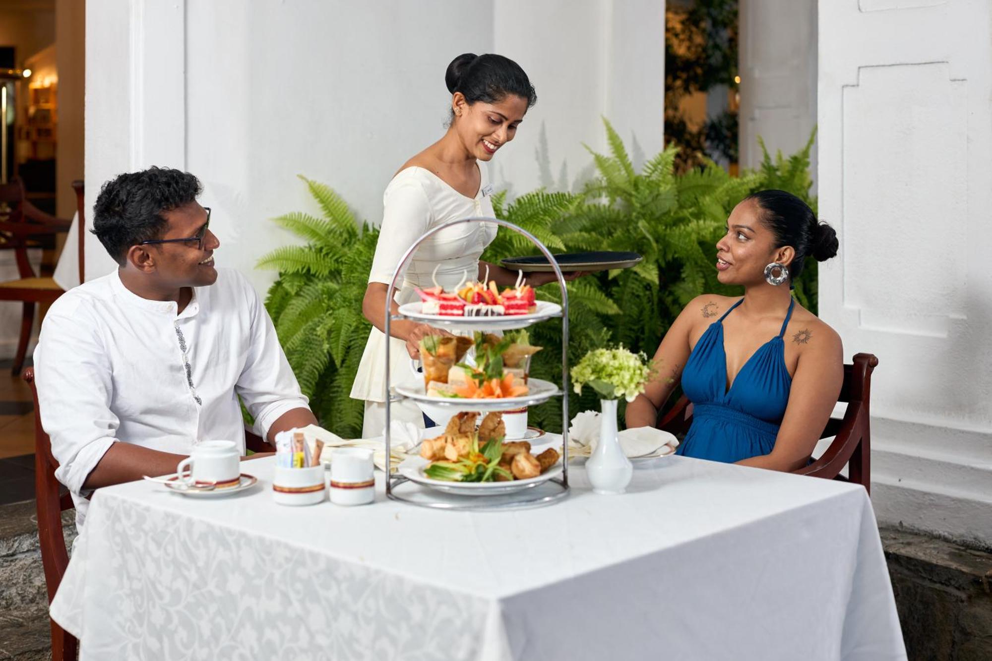 Mahaweli Reach Hotel Канди Екстериор снимка